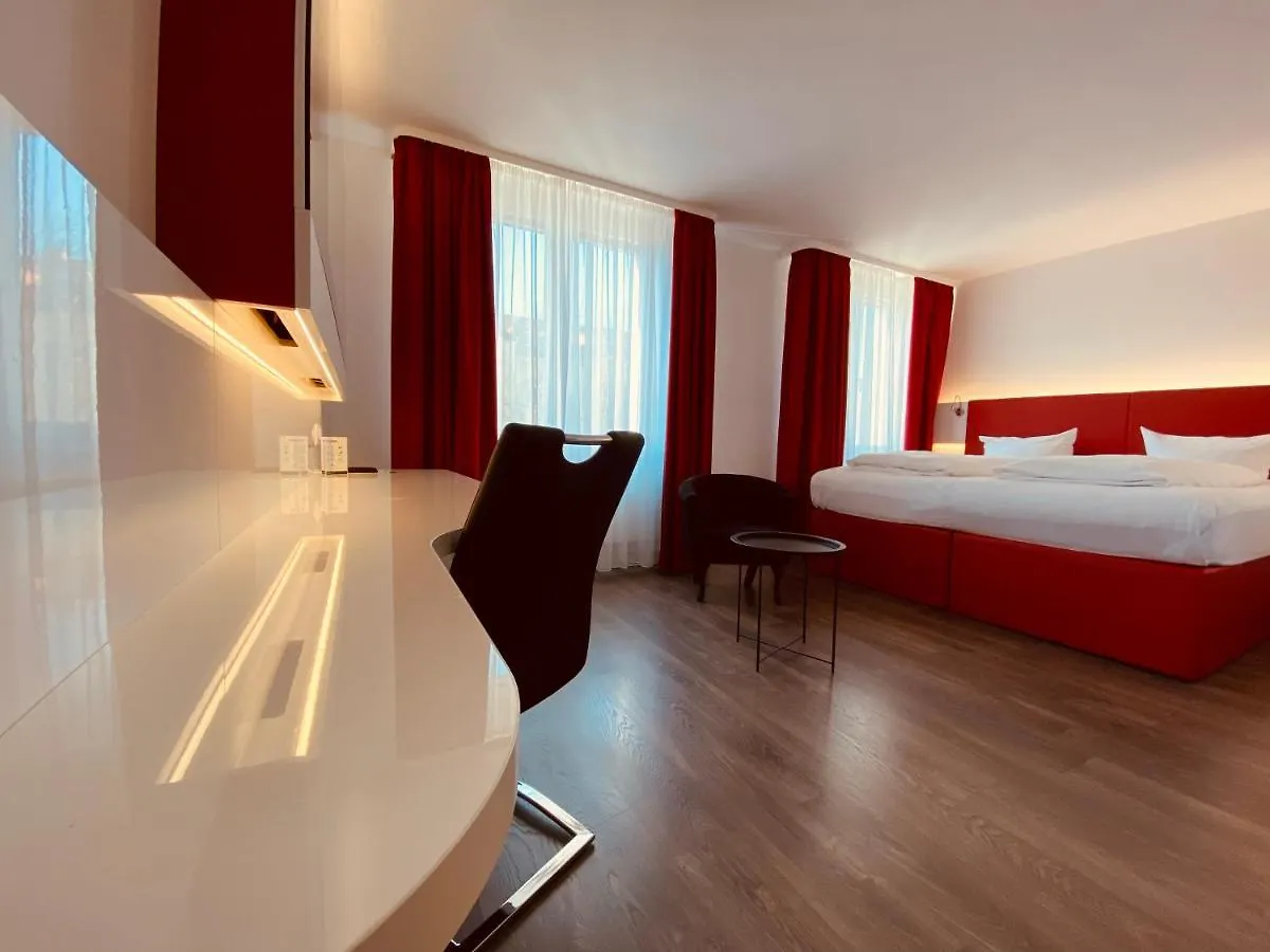 Dormero Hotel Dresden City 4*,